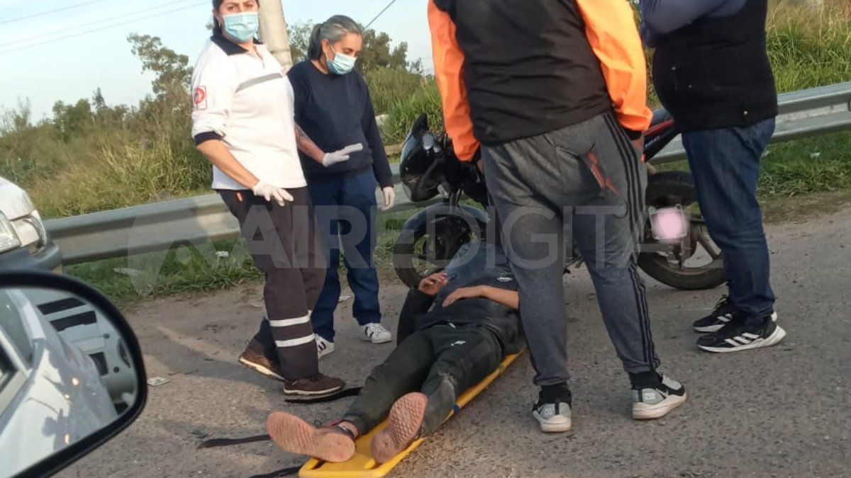 El accidente fue a la altura del ingreso al barrio Varadero Sarsotti.