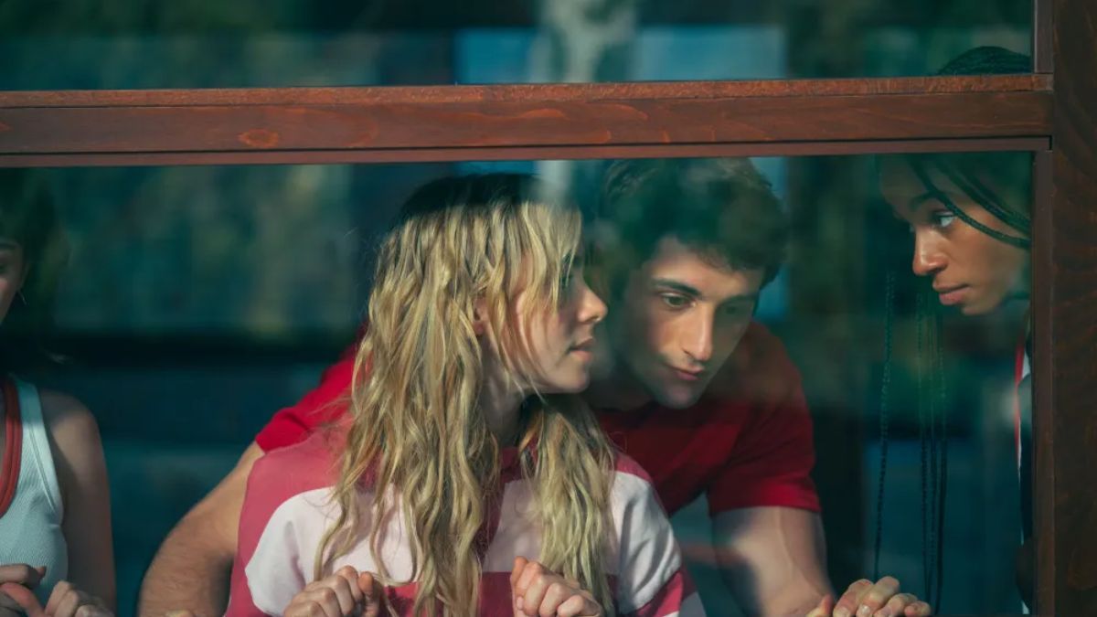 "Olympo" se estrenó el 20 de junio de 2025 en Netflix. "Olympo" se estrenó el 20 de junio de 2025 en Netflix.