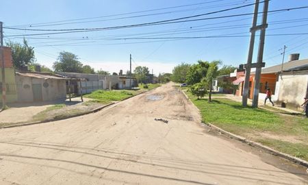 Un hombre armado fue detenido en Santa Fe tras una persecución en Reinares y Alfonsina Storni Un hombre armado fue detenido en Santa Fe tras una persecución en Reinares y Alfonsina Storni
