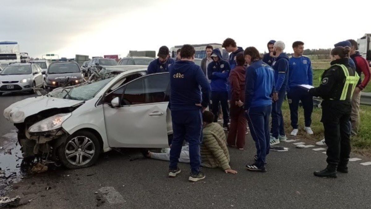 Se accidentó un jugador de Rosario Central cuando iba al entrenamiento