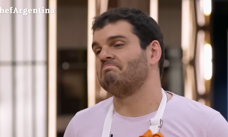 El tremendo desliz de Rodrigo que hizo enojar al jurado de MasterChef: Los chefs son medio... El tremendo desliz de Rodrigo que hizo enojar al jurado de MasterChef: Los chefs son medio...