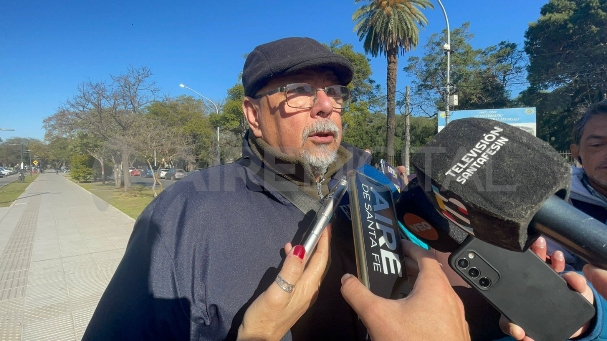 Hector Balbastro cooperativa de instaladores organizados de Santa Fe. Hector Balbastro cooperativa de instaladores organizados de Santa Fe.