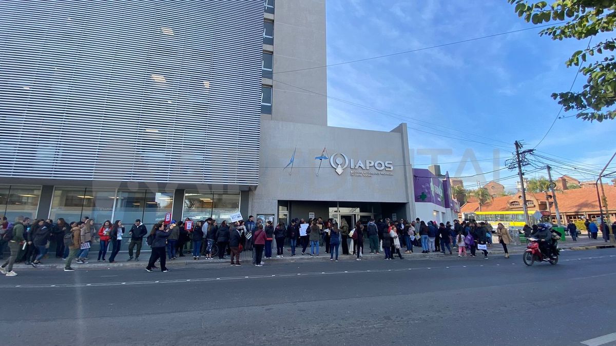 Los terapistas reclaman que se respeten los plazos de pagos establecidos en el convenio y para pedir que se actualicen los aranceles de los trabajadores. Los terapistas reclaman que se respeten los plazos de pagos establecidos en el convenio y para pedir que se actualicen los aranceles de los trabajadores.