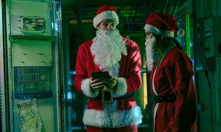 final explicado de un robo muy navideno, la nueva pelicula de navidad de netflix final explicado de un robo muy navideno, la nueva pelicula de navidad de netflix