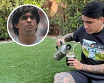 Facundo Farías y el guiño a Diego Maradona mientras comparte plantel con Lionel Messi. Facundo Farías y el guiño a Diego Maradona mientras comparte plantel con Lionel Messi.