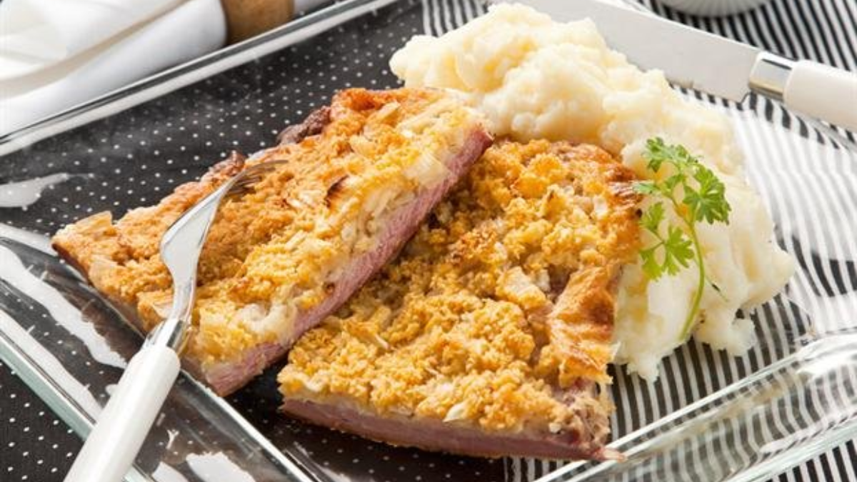 El matambre a la leche es uno de los platos más deliciosos de la gastronomía argentina. El matambre a la leche es uno de los platos más deliciosos de la gastronomía argentina.