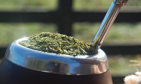 Se conoció cómo se prepara el mate en Brasil y los argentinos estallaron Se conoció cómo se prepara el mate en Brasil y los argentinos estallaron