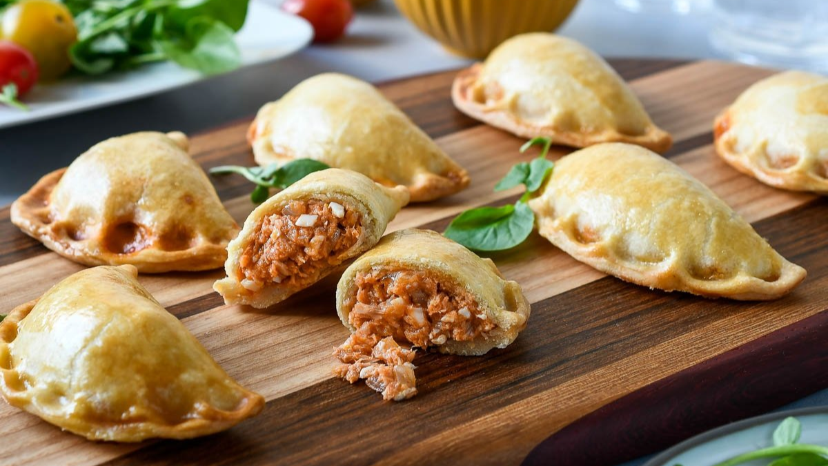 Receta de empanadas de atún para hacer en casa.