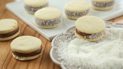 Cómo hacer alfajorcitos de maicena, la receta clásica de la merienda