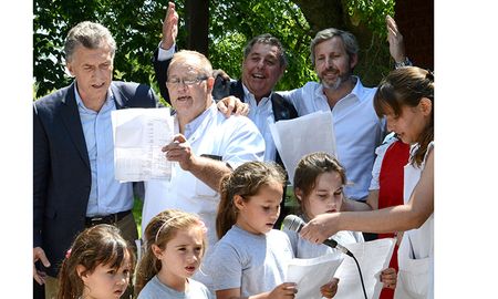 macri realizo una visita sorpresa a una escuela entrerriana macri realizo una visita sorpresa a una escuela entrerriana