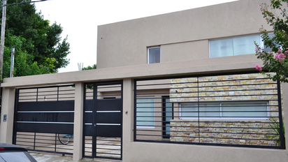 Adiós a las rejas: la tendencia que revoluciona los frentes de casa en 2025