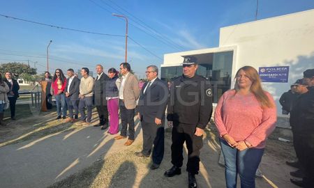 La nueva sede de la Comisaría Sexta se ubica en el ingreso oeste a la ciudad de Santa Fe. La nueva sede de la Comisaría Sexta se ubica en el ingreso oeste a la ciudad de Santa Fe.