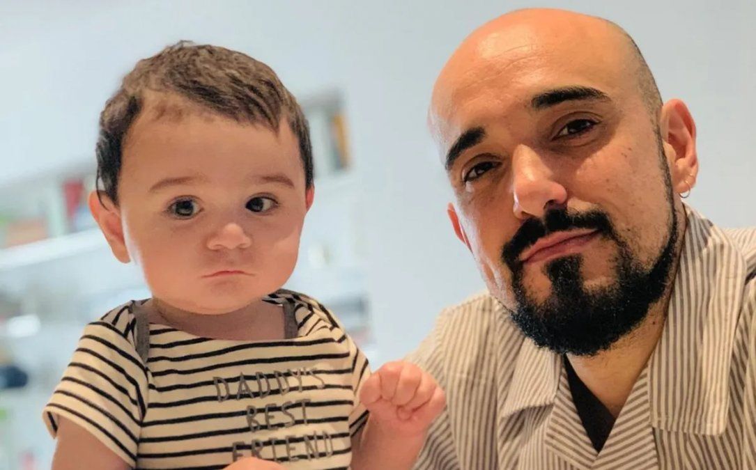 El cantante argentino habló con LAM y se refirió a la posibilidad de tener otro hijo con Mora Calabrese.