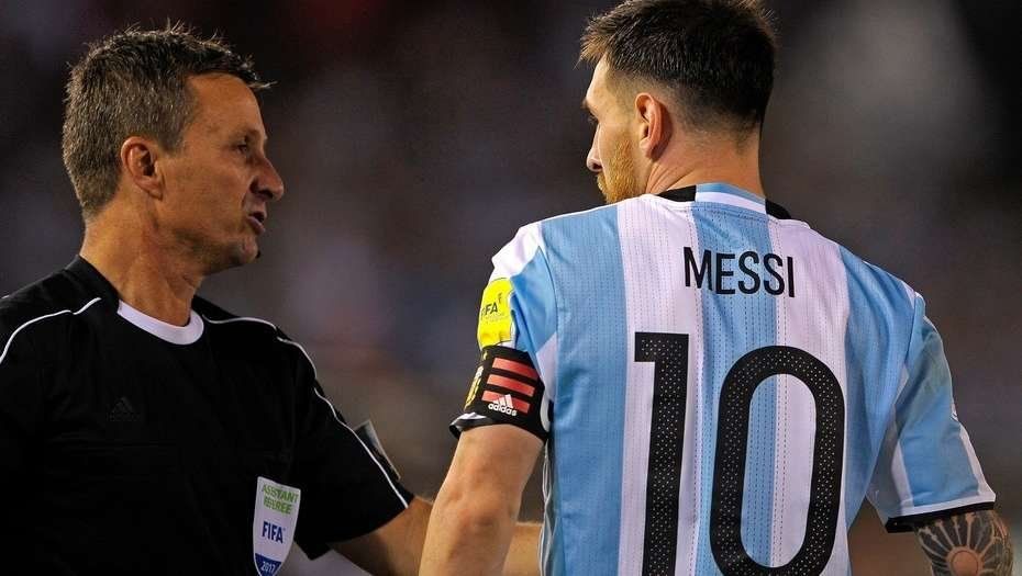 Día clave para Messi y el futuro de la Selección