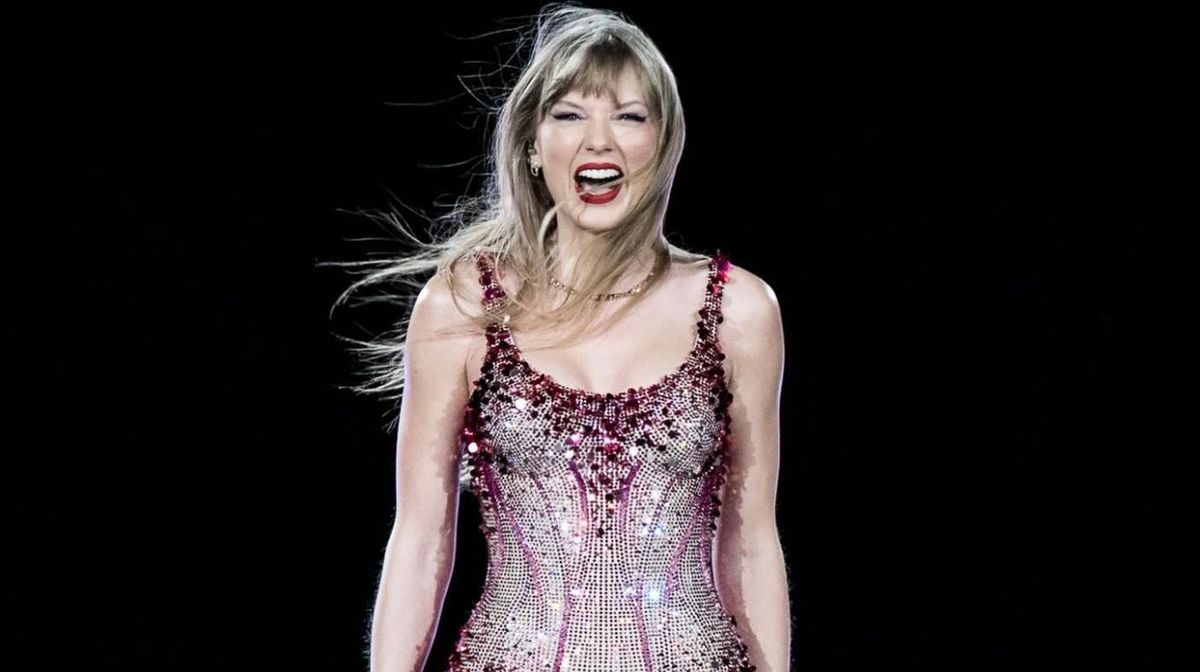 Taylor Swift se queda un día más en la Argentina.