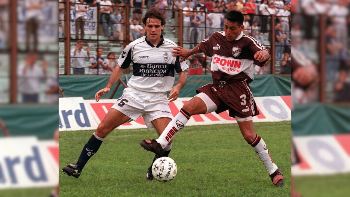 Andrés Yllana con la camiseta de Gimnasia de La Plata. Andrés Yllana con la camiseta de Gimnasia de La Plata.