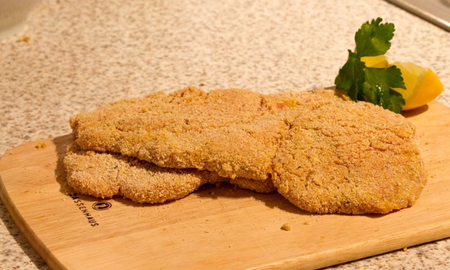 Una familia comió milanesas en mal estado: un hombre y seis mascotas murieron Una familia comió milanesas en mal estado: un hombre y seis mascotas murieron