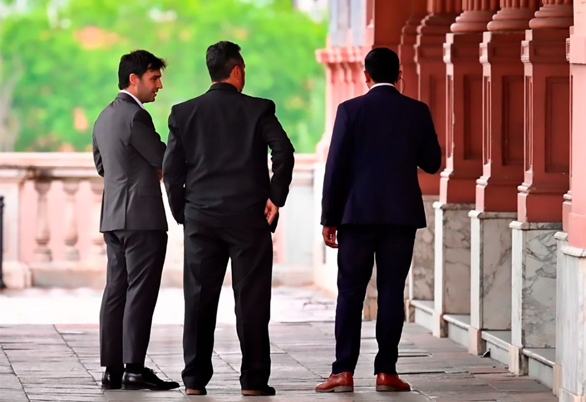 El gobernador de Chubut, Ignacio Torres, en su llegada a la Casa Rosada.
