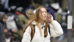 altText(Alerta por fuertes vientos en Santa Fe: prevén ráfagas que podrían superar los 75 km/h)}