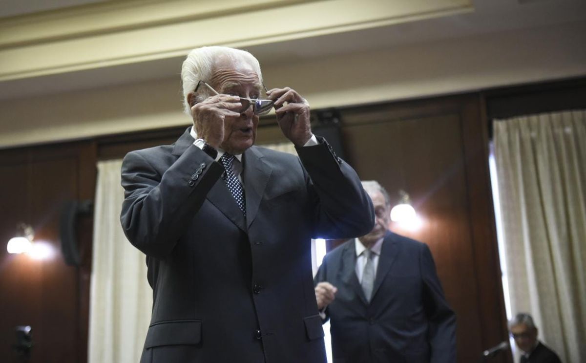 El ministro de la Corte Suprema, Eduardo Spuler, anunció su retiro a partir de septiembre del año 2026. 