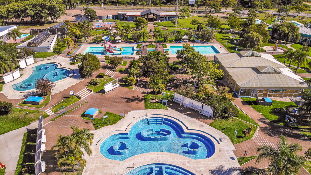 Las mejores termas para el fin de semana largo de octubre en Entre Ríos. Las mejores termas para el fin de semana largo de octubre en Entre Ríos.