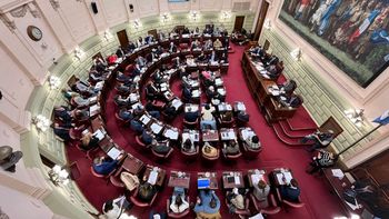 Maratónica sesión de la Convención del 25: religión, desigualdades y nuevos derechos