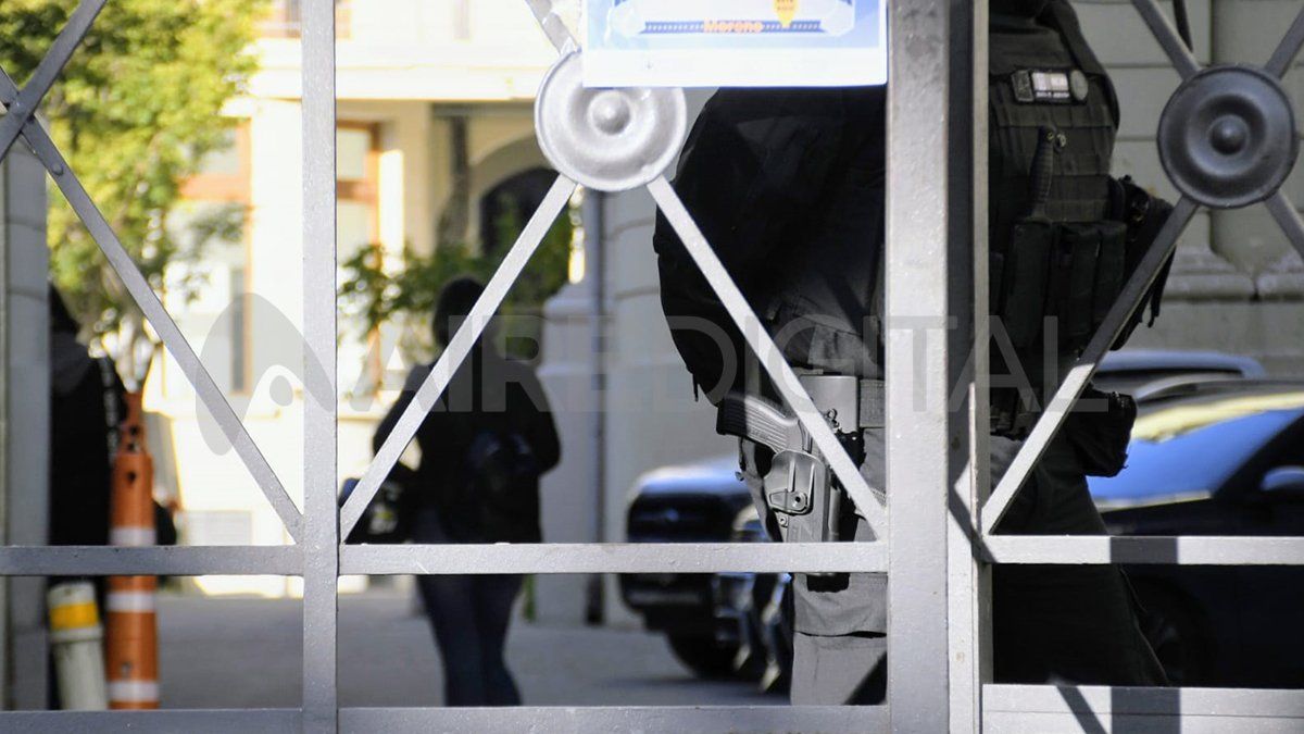 El organismo policial fue inspeccionado durante varias horas y se secuestró documental relevante para la causa. El organismo policial fue inspeccionado durante varias horas y se secuestró documental relevante para la causa.