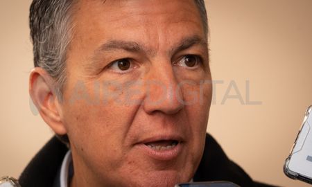 “La provincia realizó un gran esfuerzo para igualar los números de la paritaria nacional, remarcó el titular de la cartera laboral. “La provincia realizó un gran esfuerzo para igualar los números de la paritaria nacional, remarcó el titular de la cartera laboral.