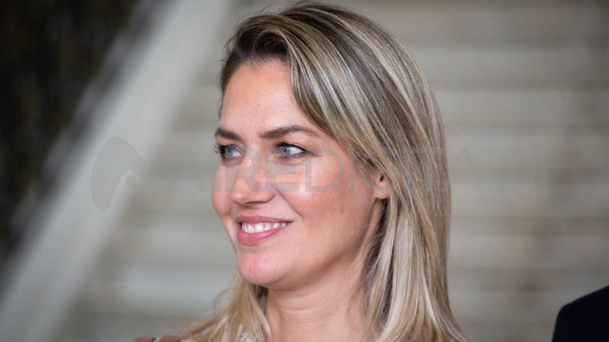 Losada se refirió a los dichos del gobernador Omar Perotti. “Por los dichos del gobernador, daba la sensación que era más dichos de campaña más que de un gobernador en ejercicio de hace dos años