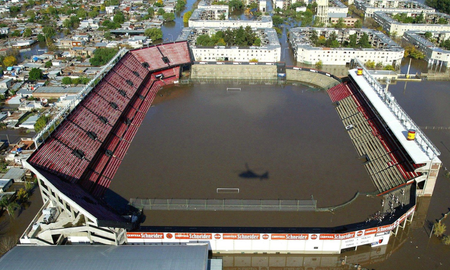A 22 años de la inundación del Salado: la tragedia que marcó a Santa Fe y golpeó a Colón y Unión A 22 años de la inundación del Salado: la tragedia que marcó a Santa Fe y golpeó a Colón y Unión