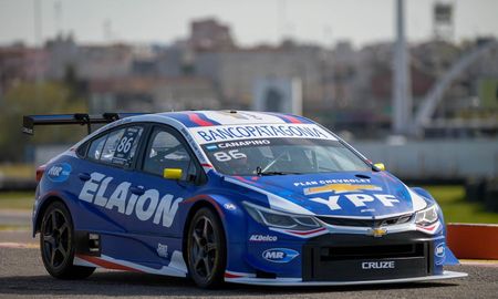 En un final de película, Canapino se impuso a Rossi en la primera fecha del Súper TC2000. En un final de película, Canapino se impuso a Rossi en la primera fecha del Súper TC2000.