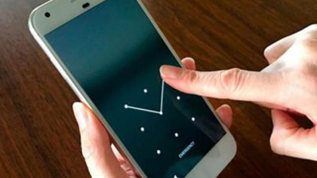 Patr&oacute;n del celular