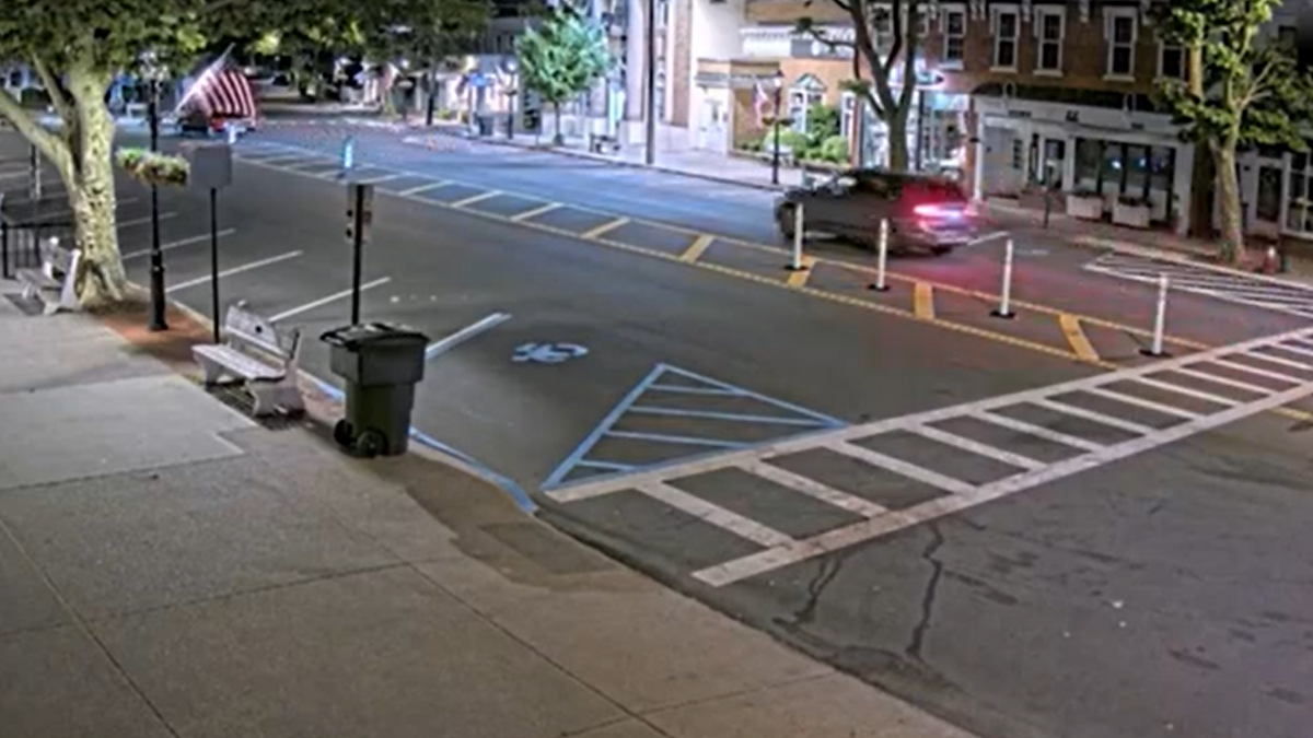 El video de vigilancia que capturó Justin Timberlake manejando borracho por las calles de Nueva York.