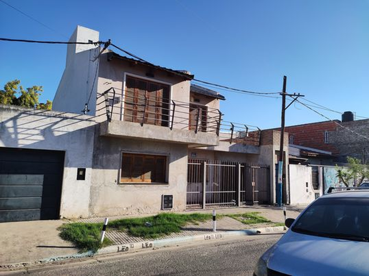 La casa en donde Lionel Messi creció al lado de su familia se encuentra en el barrio de La Bajada, en Rosario.