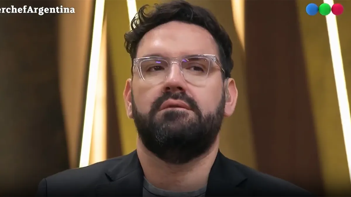 El insólito motivo por el que Damián Betular insultó a todos los participantes de MasterChef. El insólito motivo por el que Damián Betular insultó a todos los participantes de MasterChef.