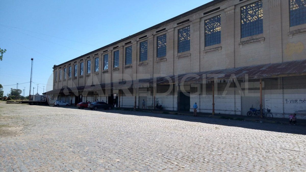 La Delegación Centro-Oeste de la Municipalidad de Santa Fe tiene su base operativa en los galpones de la Estación Belgrano.