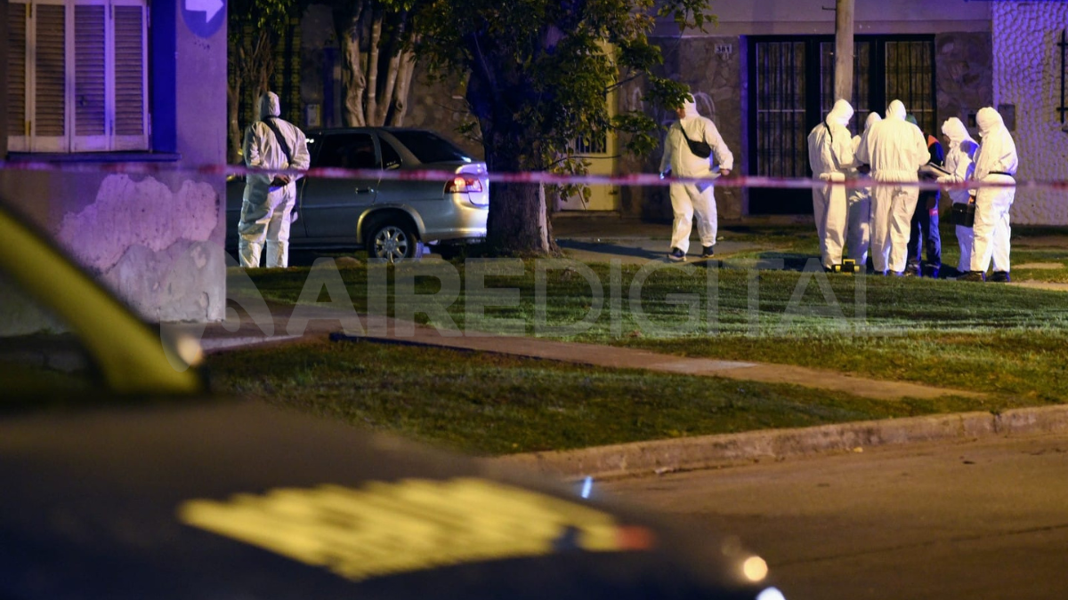 Mataron a un hombre dentro de su auto en zona sur