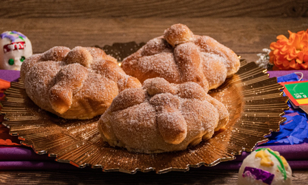 Pan de muerto: la receta auténtica y con significado profundo Pan de muerto: la receta auténtica y con significado profundo