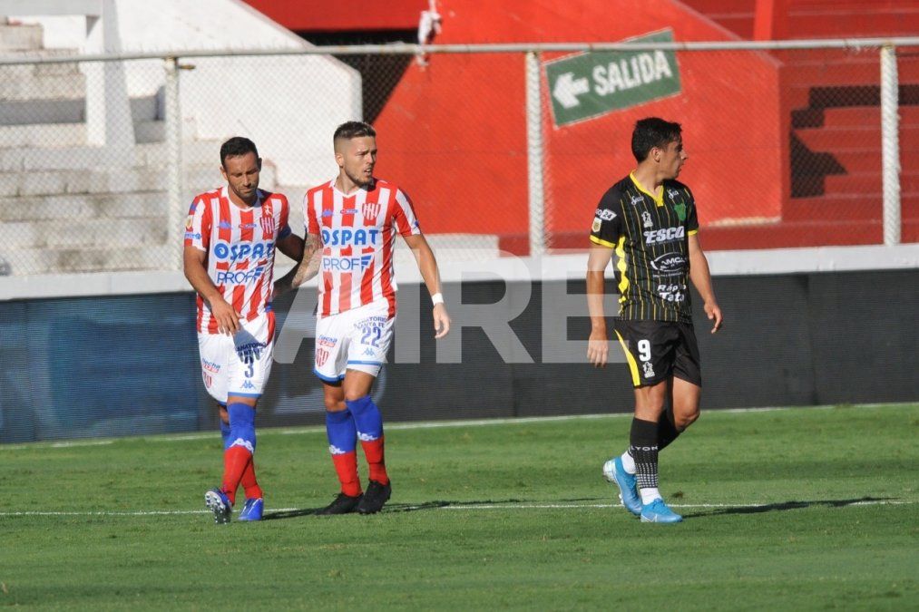 Franco Troyansky volvió a marcar pero no pudo evitar la caída de Unión ante Defensa y Justicia.
