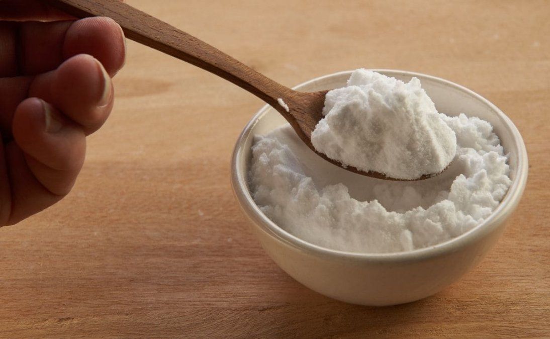 Es un gran aliado para luchar contra las arrugas, ya que ayuda a mantener la piel tensa.