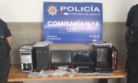 Los elementos secuestrados tras el allanamiento en el domicilio. Los elementos secuestrados tras el allanamiento en el domicilio.