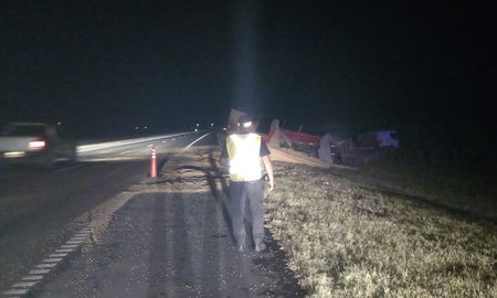 El siniestro se produjo en el kilómetro 98 mano al sur El siniestro se produjo en el kilómetro 98 mano al sur
