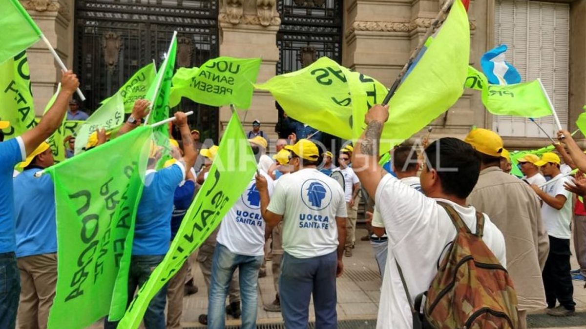 Advierten que se producirán nuevos despidos en dos obras claves