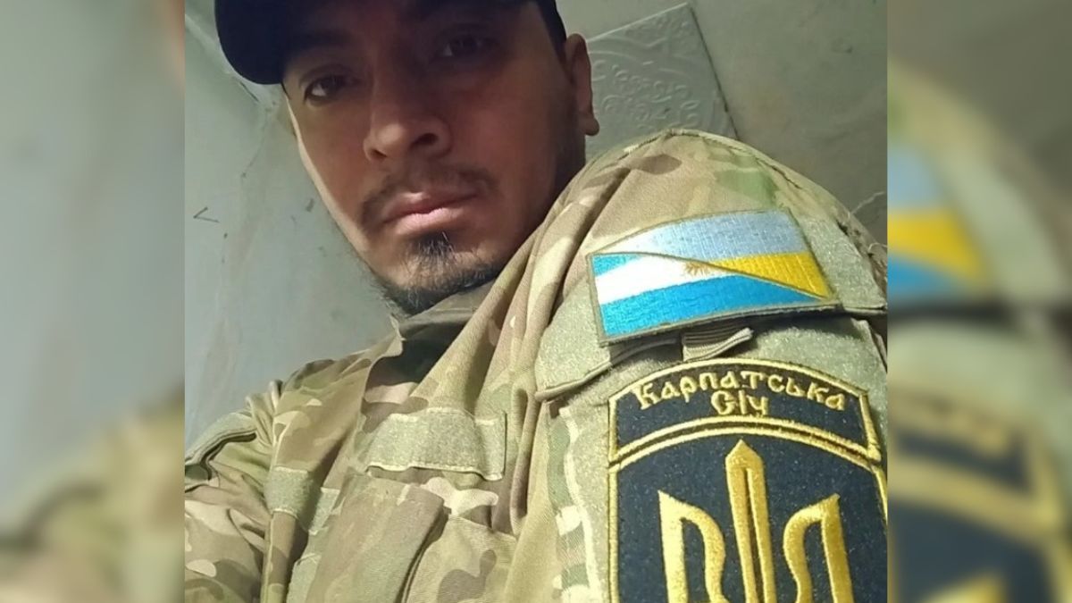 Emmanuel Vilte tomó la decisión de alistarse y combatir con el Ejército de Ucrania contra Rusia. Emmanuel Vilte tomó la decisión de alistarse y combatir con el Ejército de Ucrania contra Rusia.