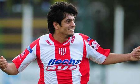 Paulo Rosales vive junto a su familia en la ciudad de Santa Fe tras dejar de jugar al fútbol de forma profesional. Paulo Rosales vive junto a su familia en la ciudad de Santa Fe tras dejar de jugar al fútbol de forma profesional.