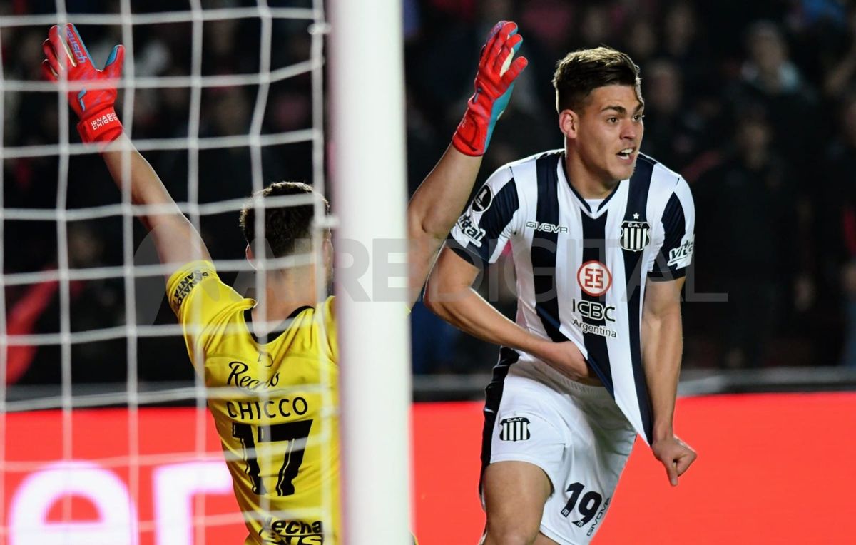 Club Atlético Colón perdió con Talleres y quedó eliminado de la Copa Conmebol Libertadores.