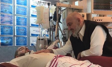 Al Walid bin Jalid Bin Talal al Saud se accidentó cuando tenía 18 años Al Walid bin Jalid Bin Talal al Saud se accidentó cuando tenía 18 años