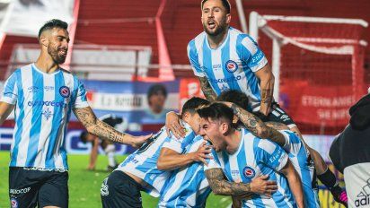Torneo de la Liga Profesional: Argentinos Juniors derrotó a Newell's como local y ganó su primer partido