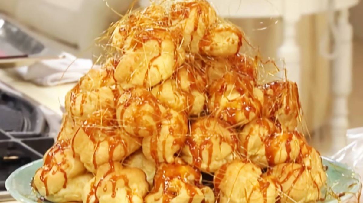 Torta croquembouche