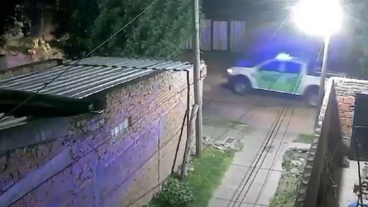 Un hombre murió luego de ser atropellado varias veces por la Policía en Corrientes.